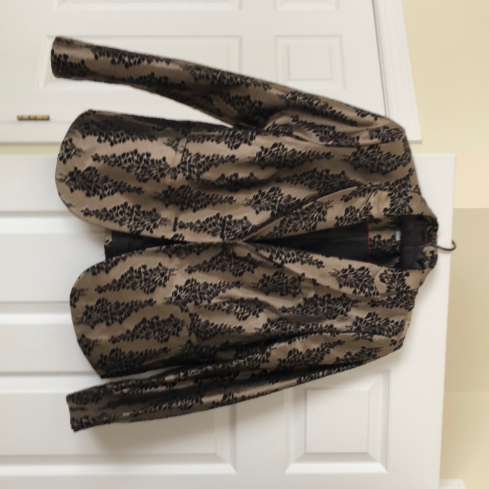 Like new Boden jacquard blazer.